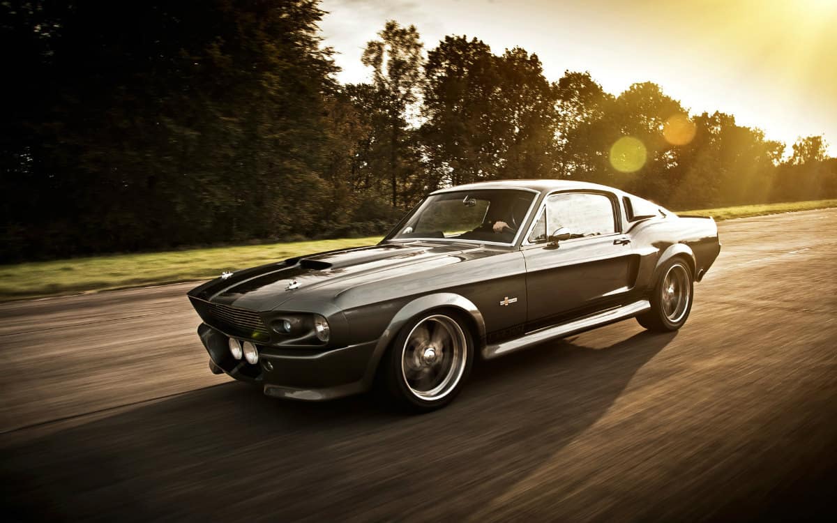 iconic cars of the 60's - 1967 Shelby GT500