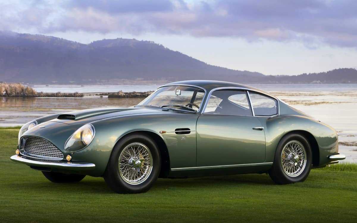 iconic cars of the 60's - Aston Martin DB4 GT Zagato