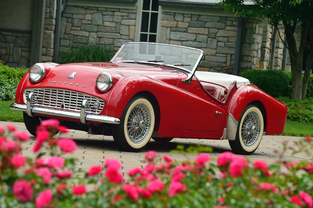 iconic cars of the 60's - Triumph TR3A