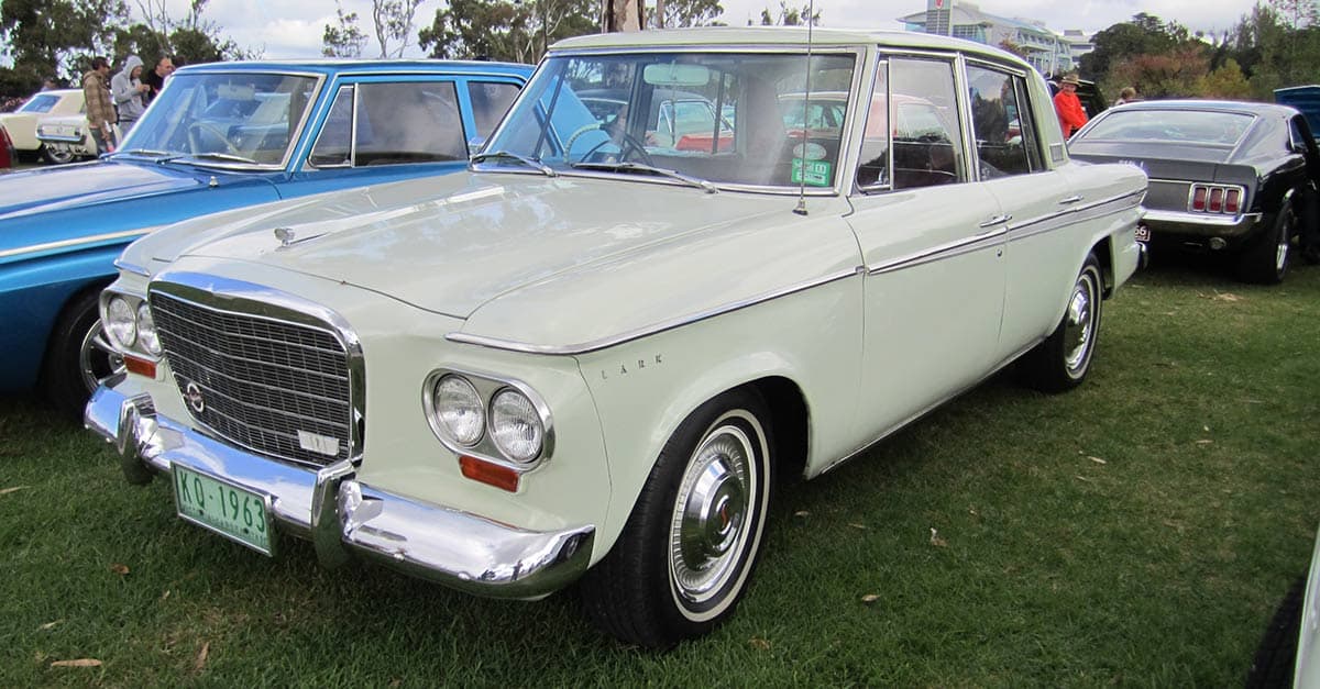 1963_Studebaker_Lark_Sedan